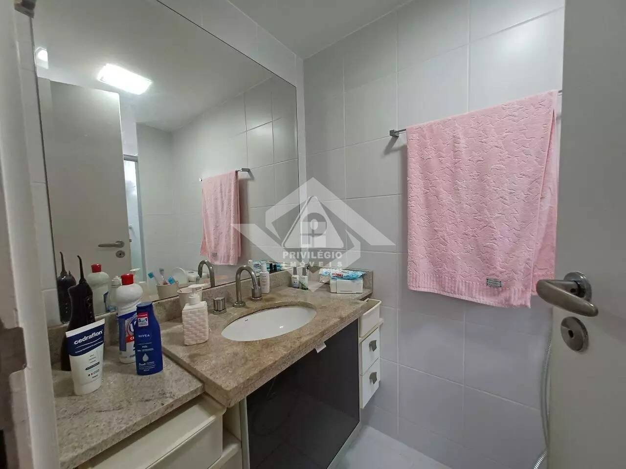 Apartamento à venda com 3 quartos, 90m² - Foto 12