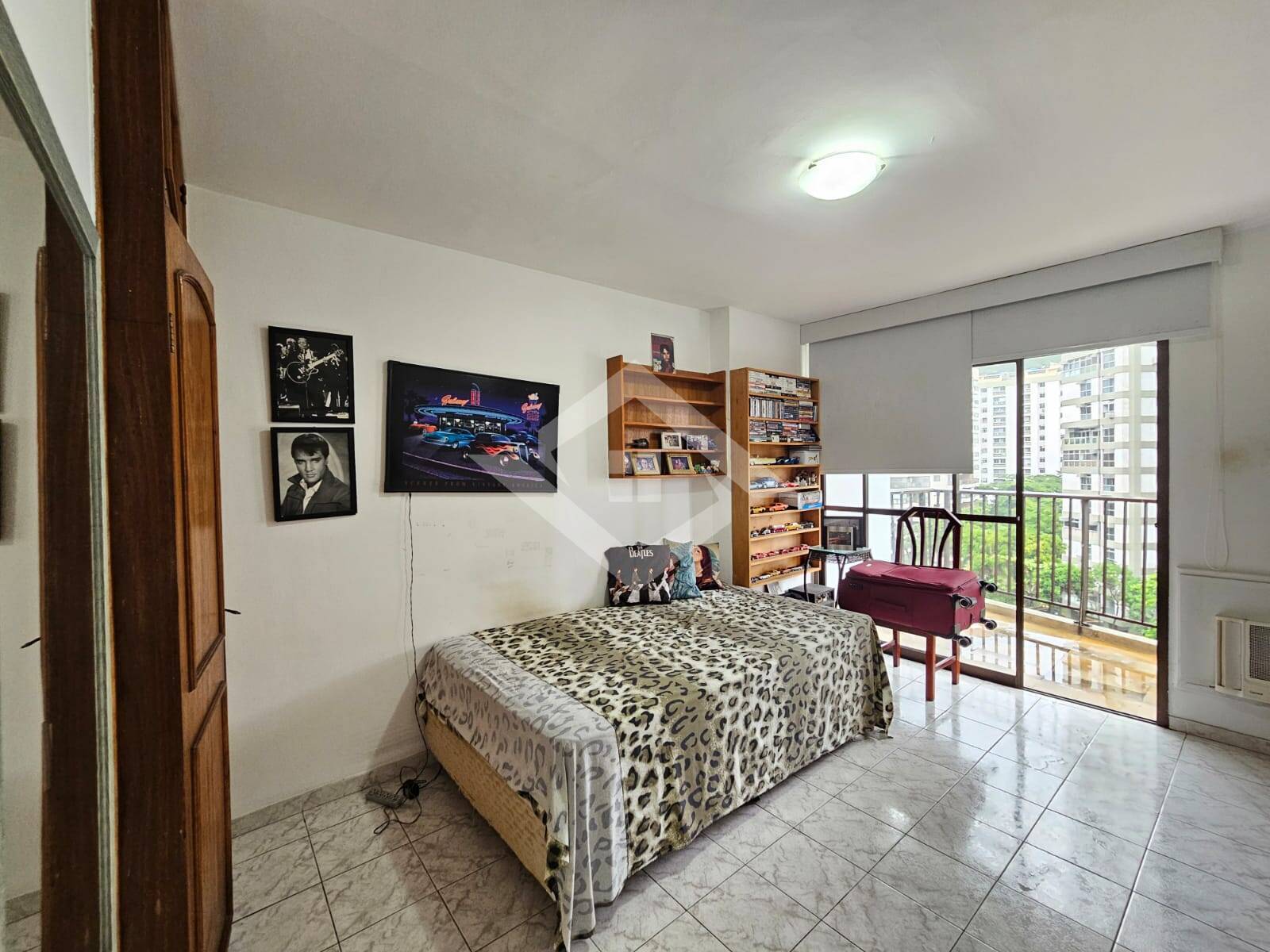 Apartamento à venda com 3 quartos, 154m² - Foto 28