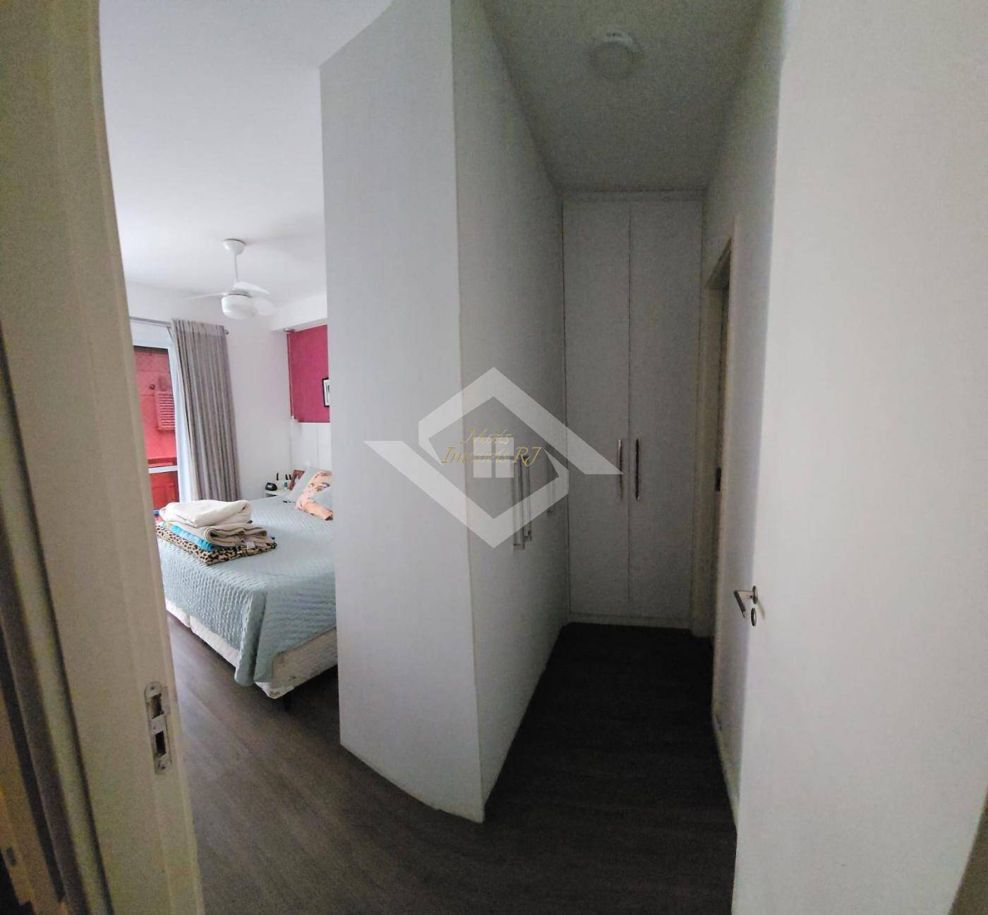 Apartamento à venda com 3 quartos, 117m² - Foto 12