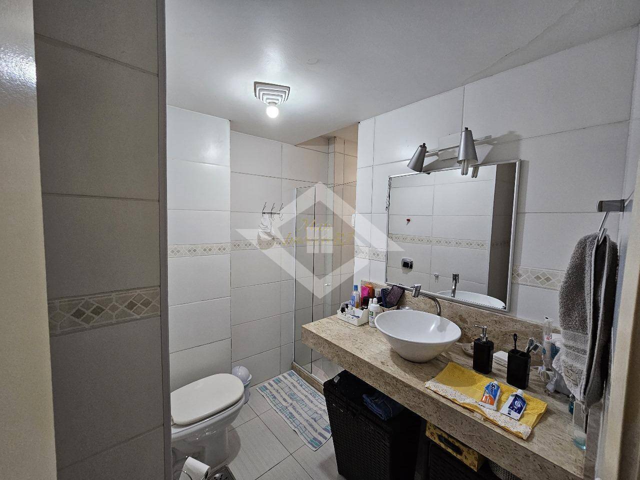 Apartamento à venda com 2 quartos, 75m² - Foto 14