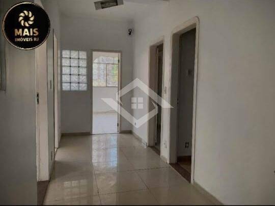 Casa à venda com 16 quartos, 200m² - Foto 16