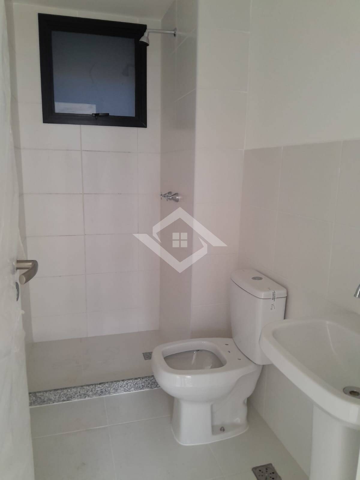 Apartamento à venda com 3 quartos, 80m² - Foto 4