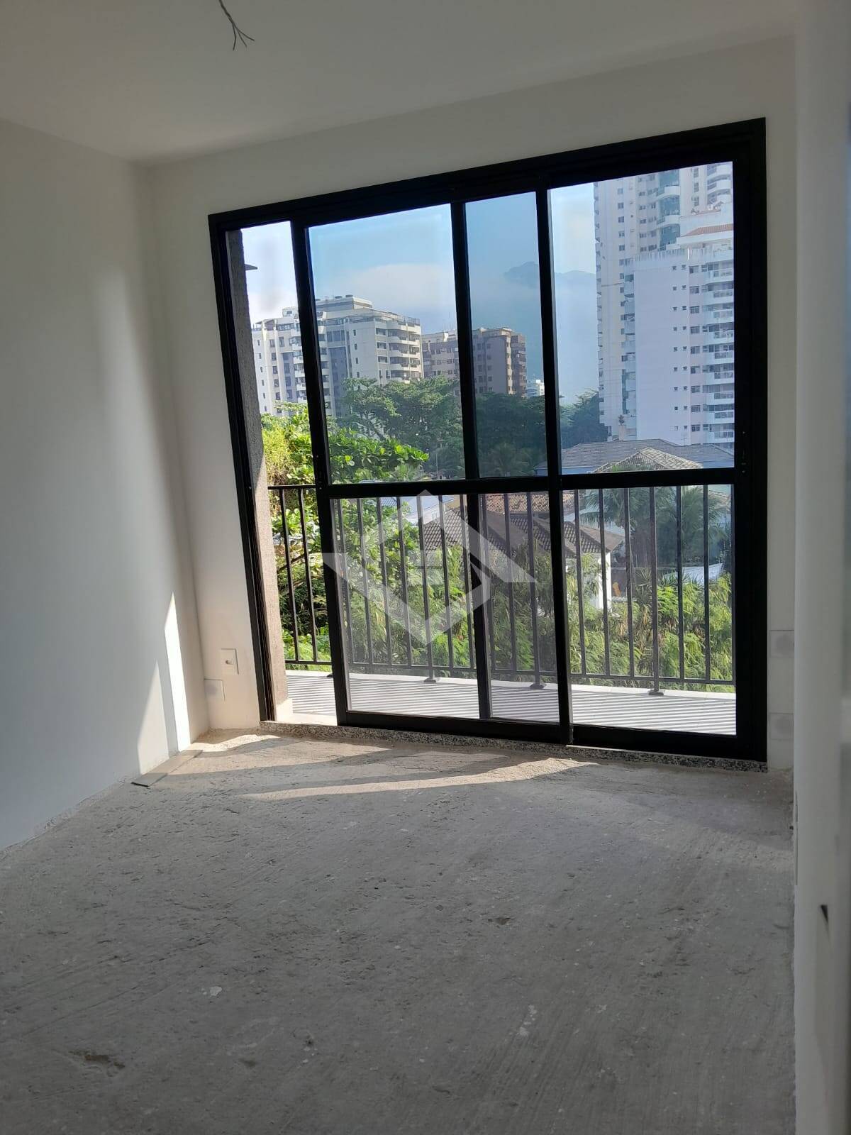 Apartamento à venda com 3 quartos, 80m² - Foto 7