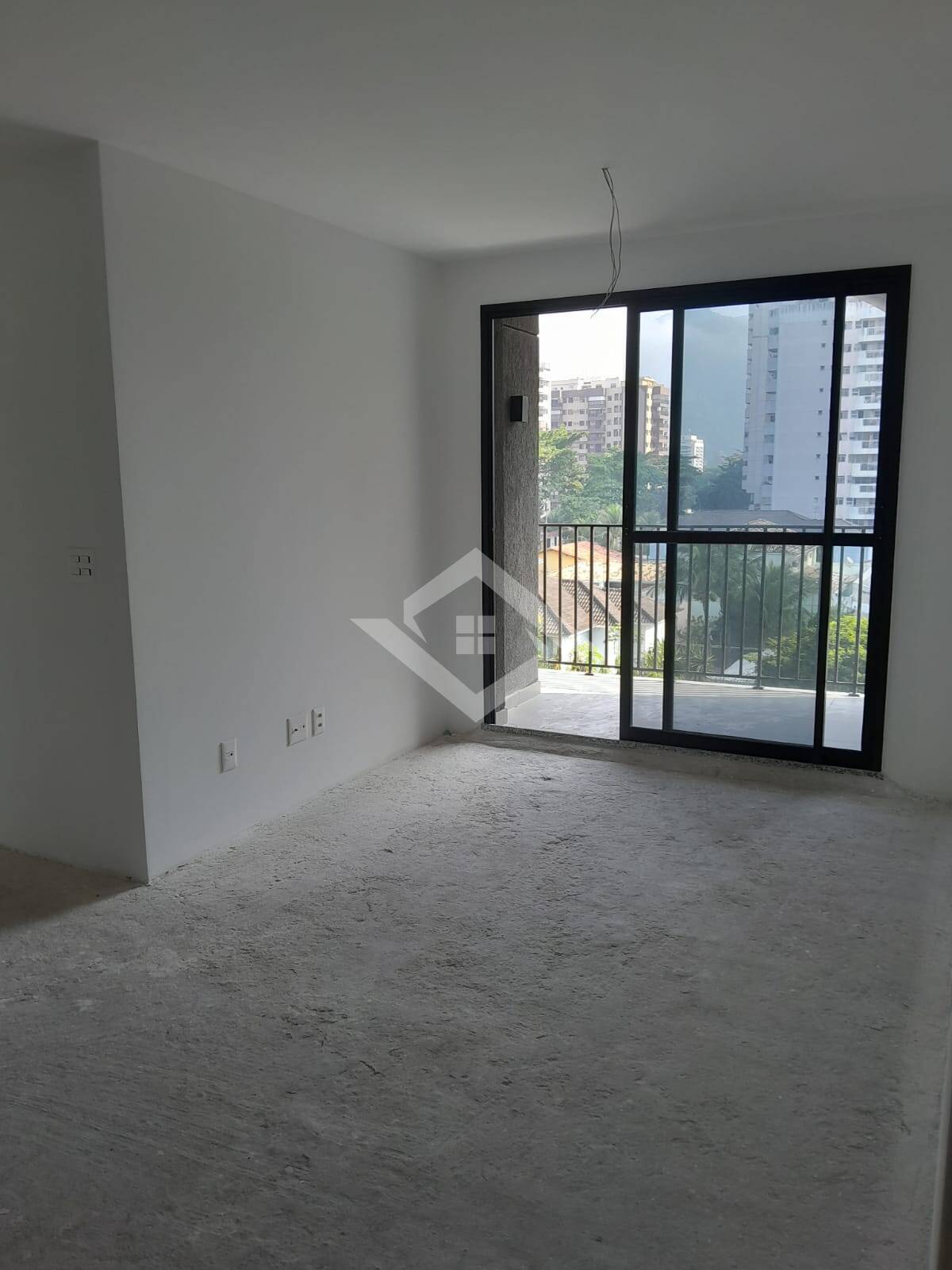 Apartamento à venda com 3 quartos, 80m² - Foto 12