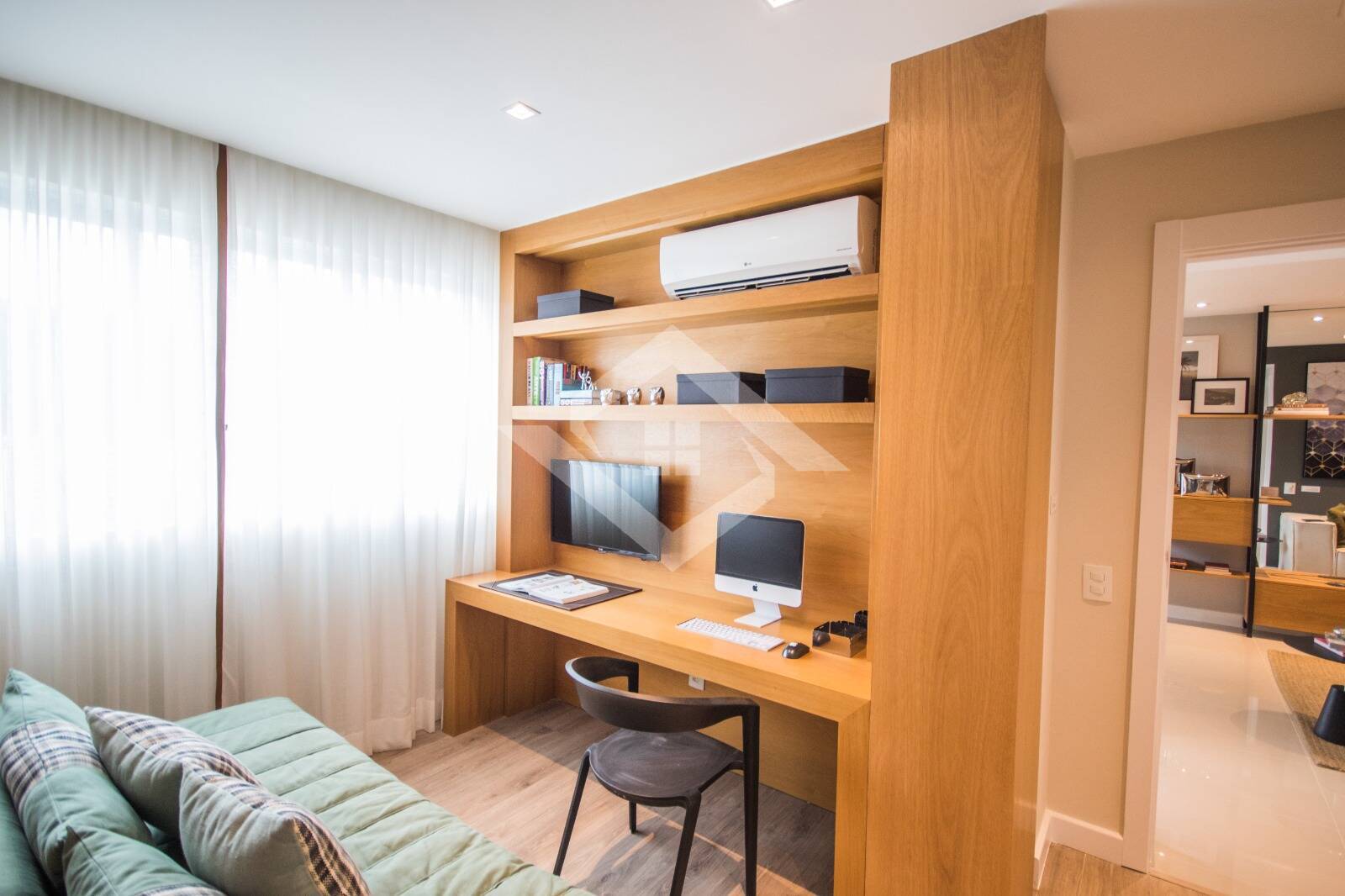 Apartamento à venda com 2 quartos, 79m² - Foto 11