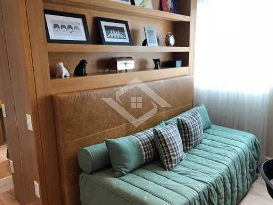 Apartamento à venda com 2 quartos, 79m² - Foto 13