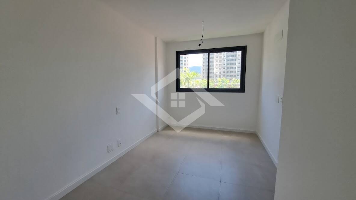 Apartamento à venda com 3 quartos, 91m² - Foto 11