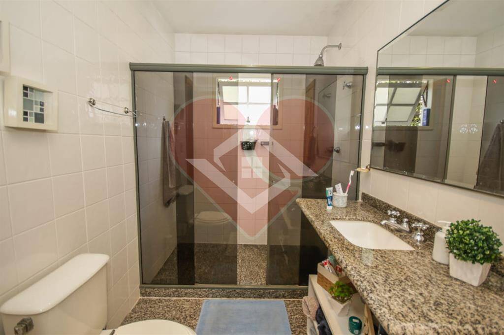 Casa à venda com 4 quartos, 750m² - Foto 6