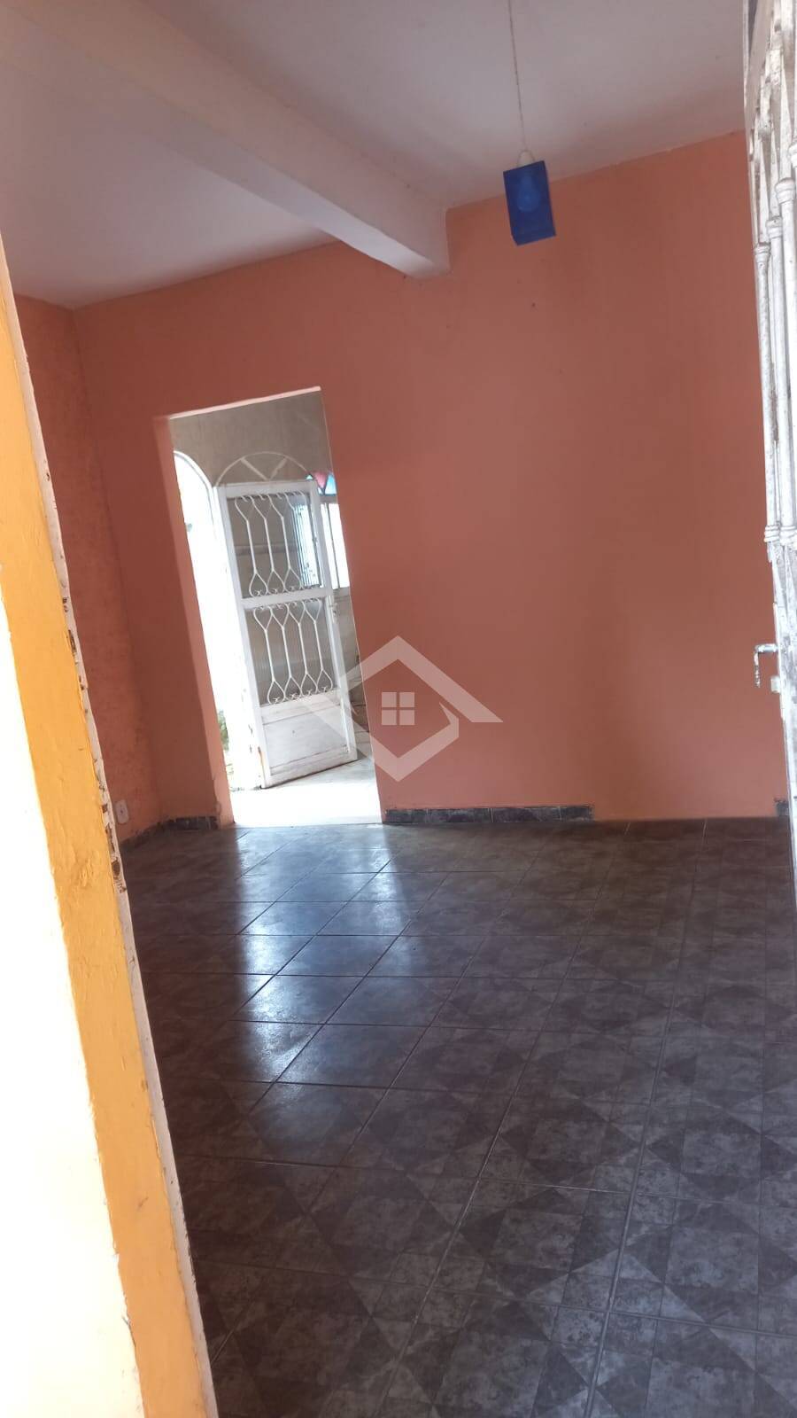 Casa à venda com 2 quartos, 90m² - Foto 12