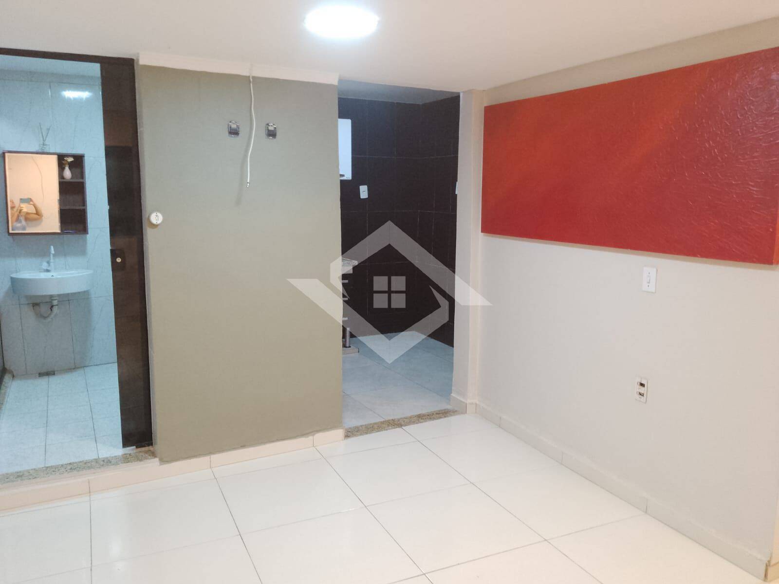 Casa para alugar com 1 quarto, 45m² - Foto 3