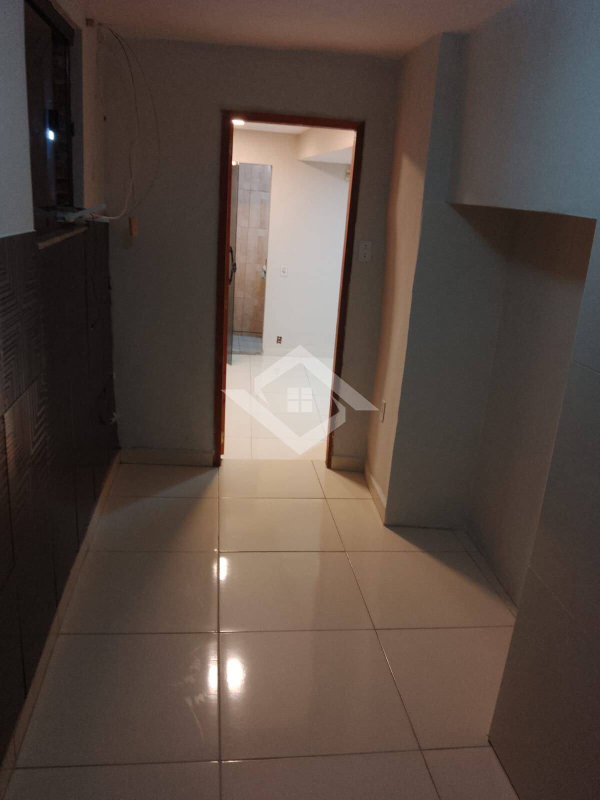 Casa para alugar com 1 quarto, 45m² - Foto 8