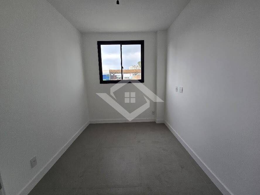 Apartamento à venda com 2 quartos, 60m² - Foto 7