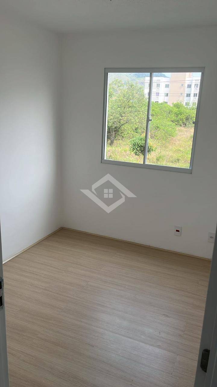 Apartamento à venda com 2 quartos, 41m² - Foto 4