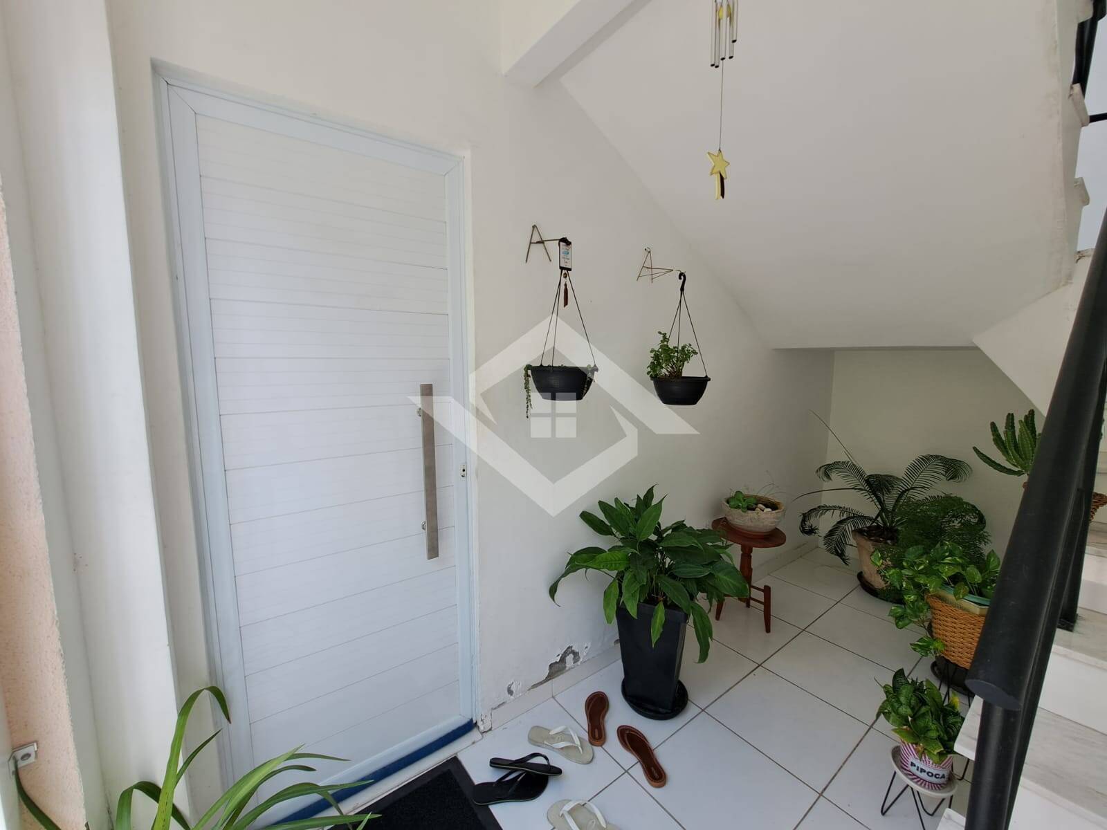 Apartamento à venda com 1 quarto, 61m² - Foto 2