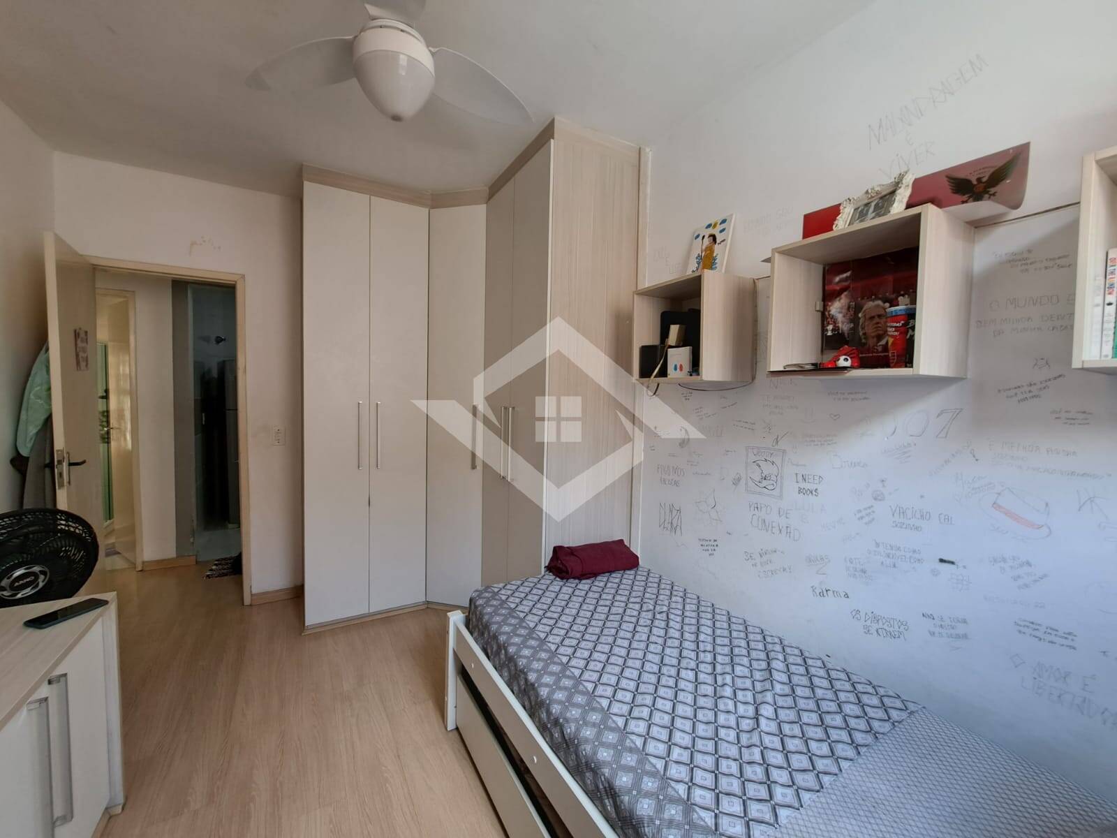 Apartamento à venda com 1 quarto, 61m² - Foto 9