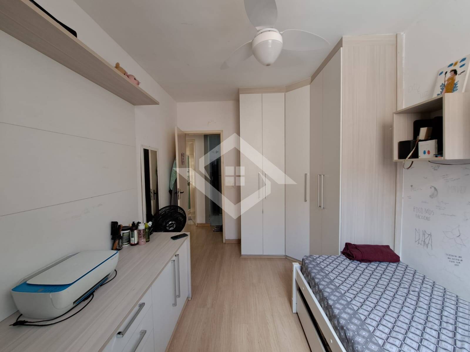 Apartamento à venda com 1 quarto, 61m² - Foto 11