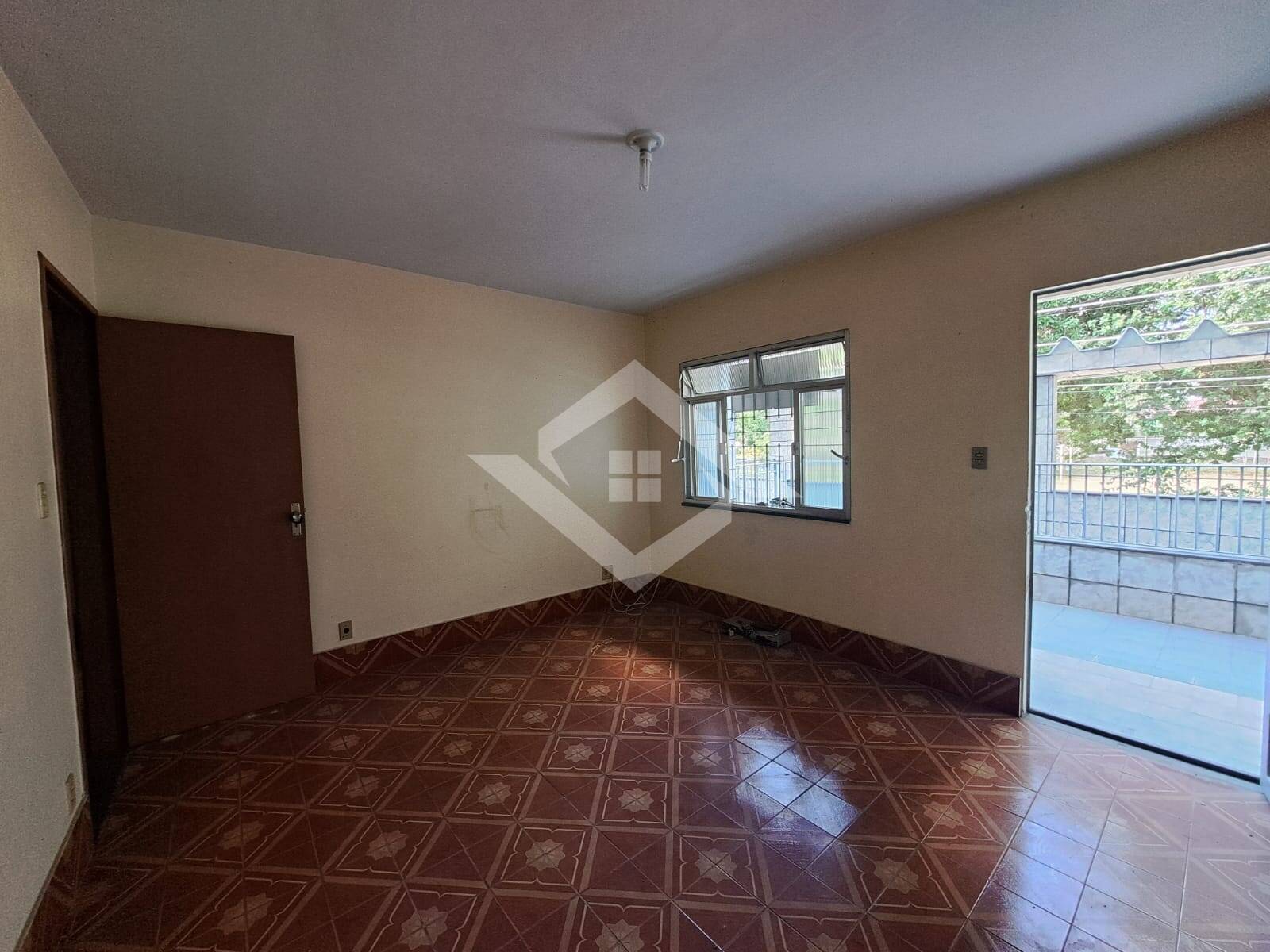 Apartamento à venda com 2 quartos, 60m² - Foto 2