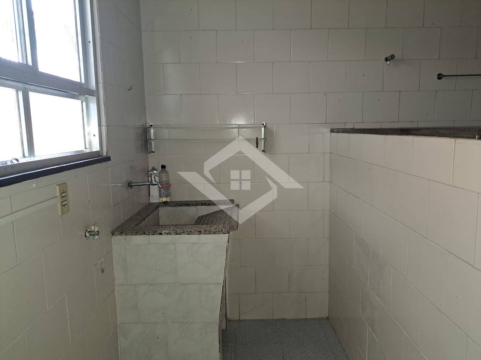 Apartamento à venda com 2 quartos, 60m² - Foto 14