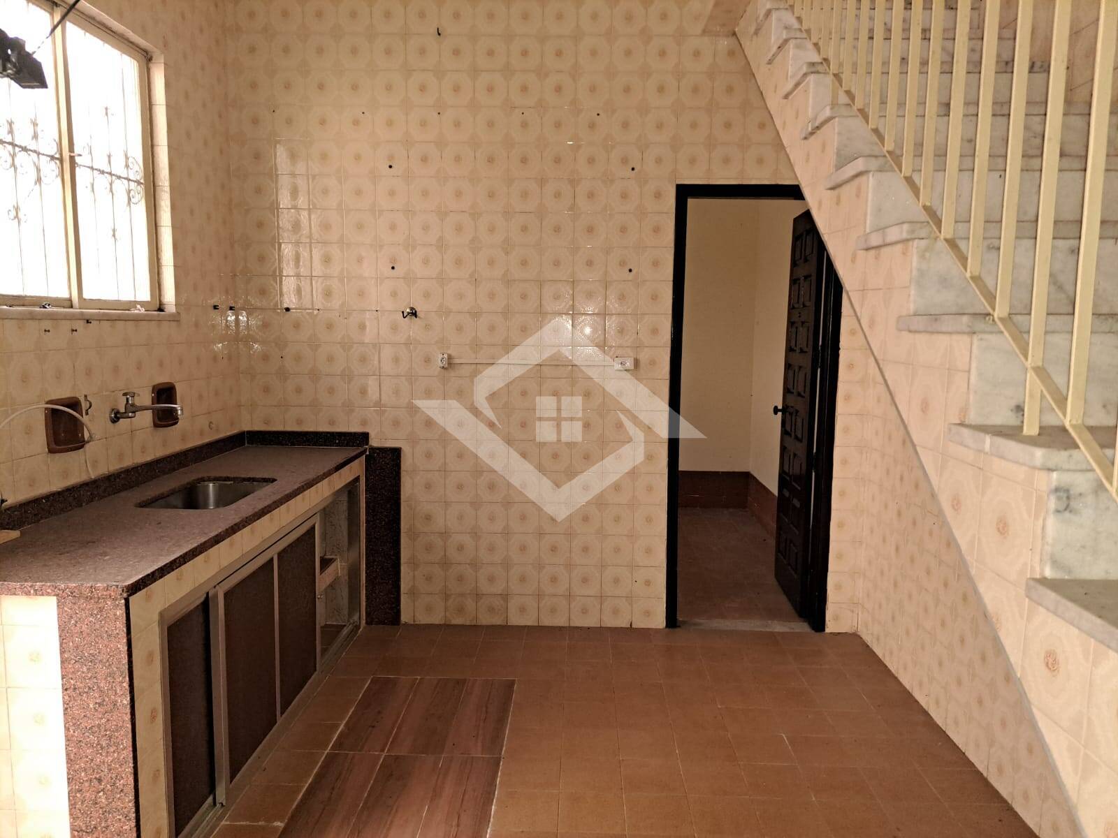 Casa à venda com 4 quartos, 215m² - Foto 30