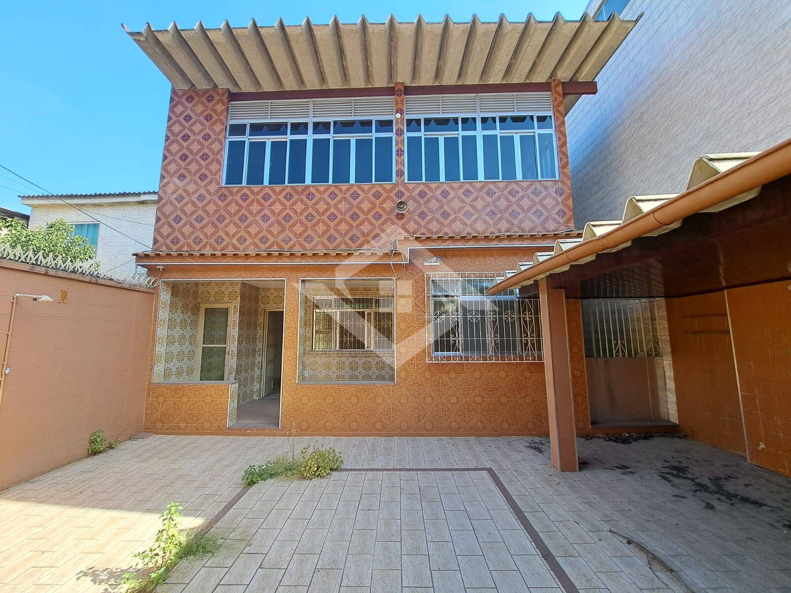 Casa à venda com 4 quartos, 215m² - Foto 42