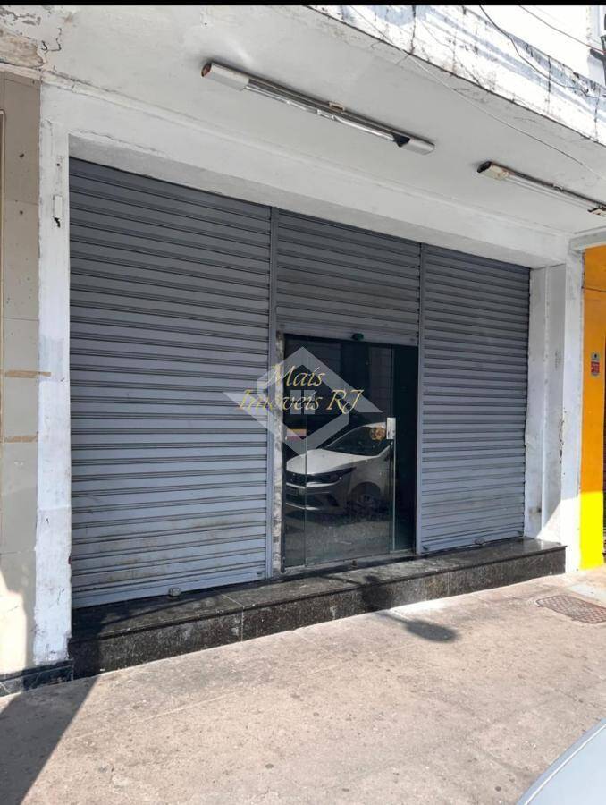 Depósito-Galpão-Armazém à venda, 200m² - Foto 1