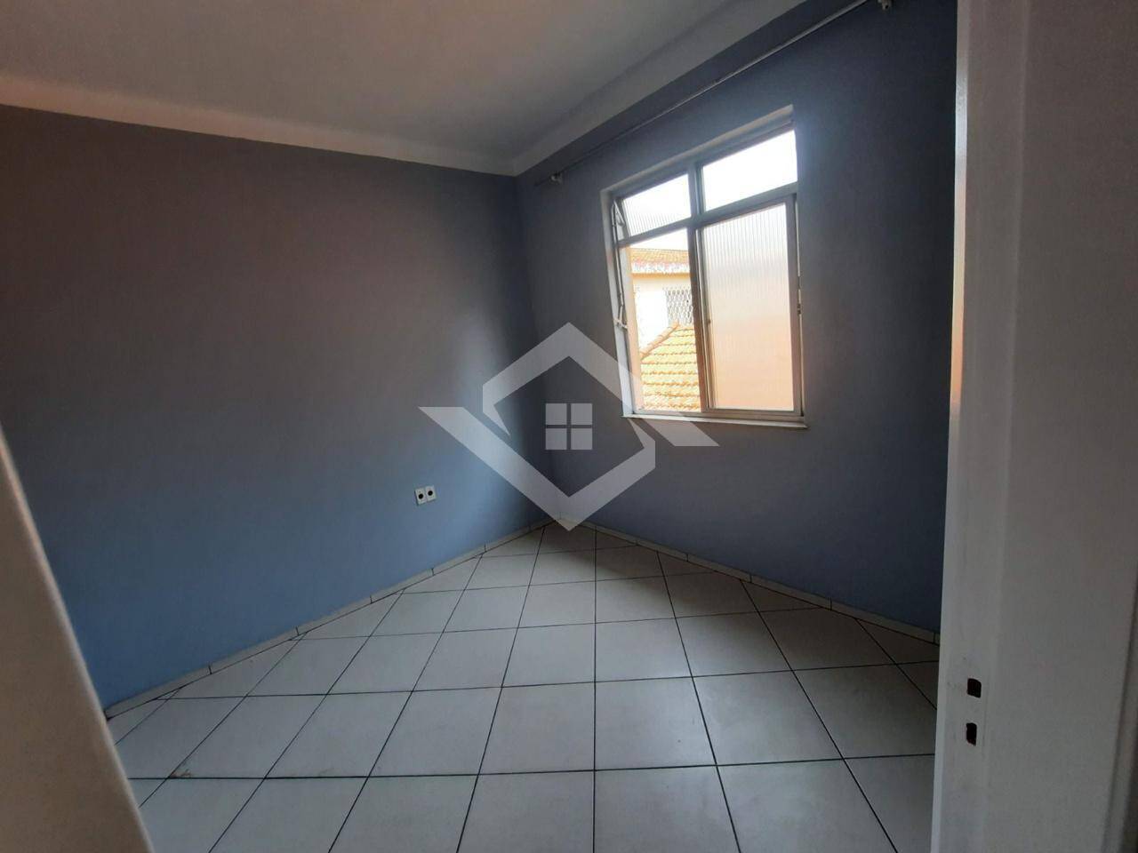 Apartamento para alugar com 2 quartos, 65m² - Foto 8