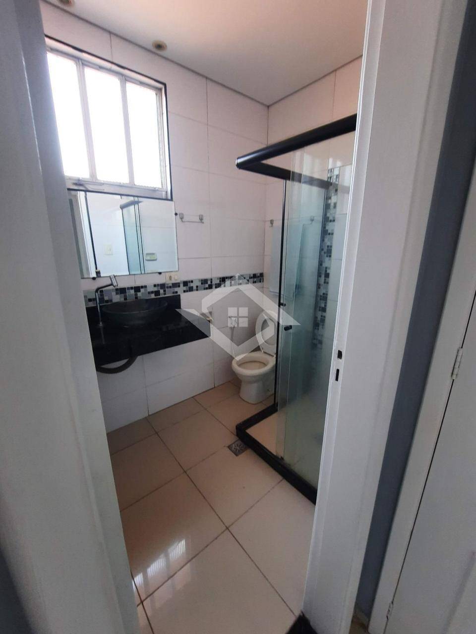 Apartamento para alugar com 2 quartos, 65m² - Foto 7