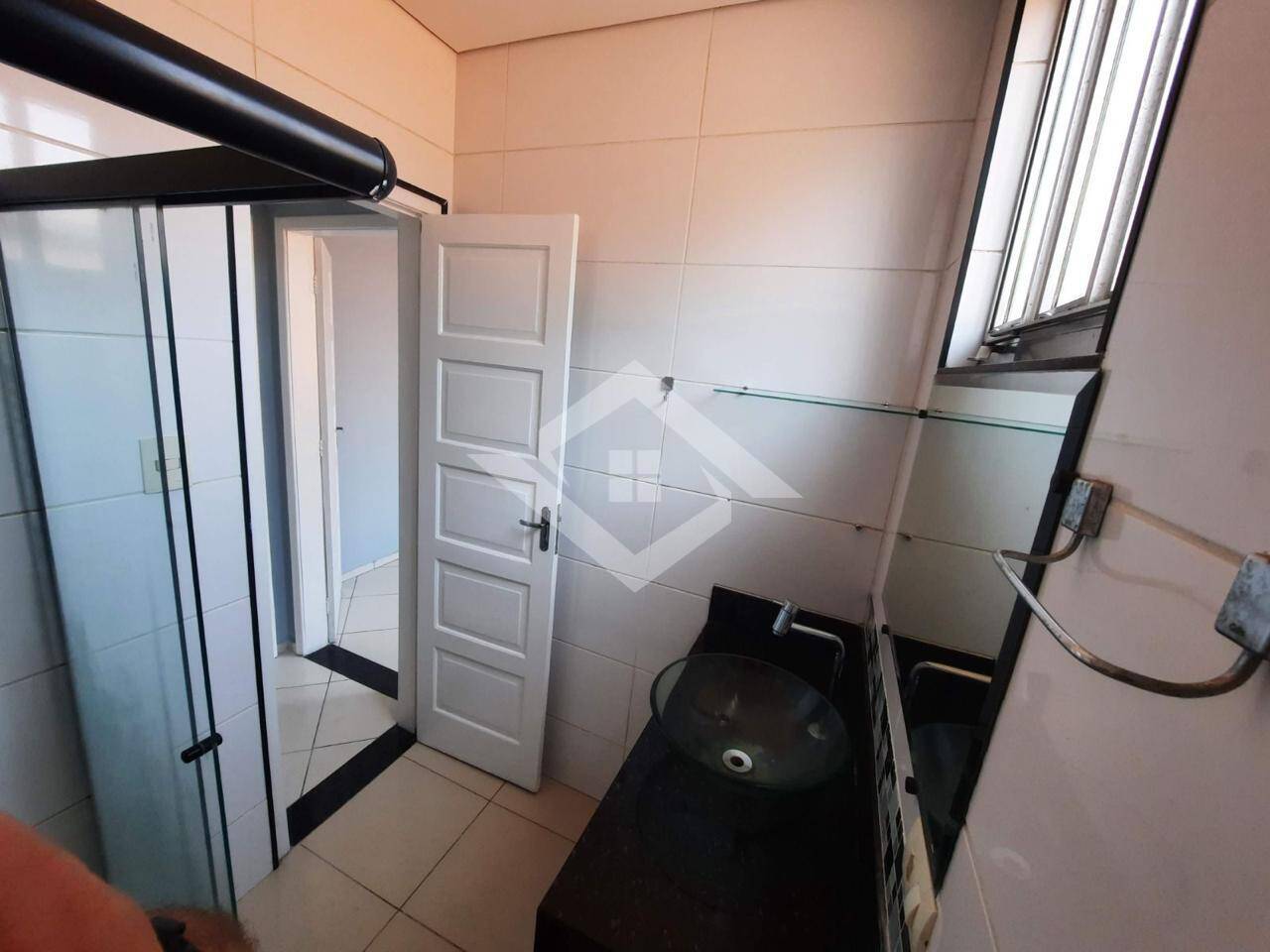 Apartamento para alugar com 2 quartos, 65m² - Foto 16