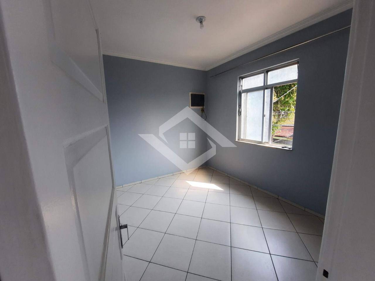 Apartamento para alugar com 2 quartos, 65m² - Foto 19