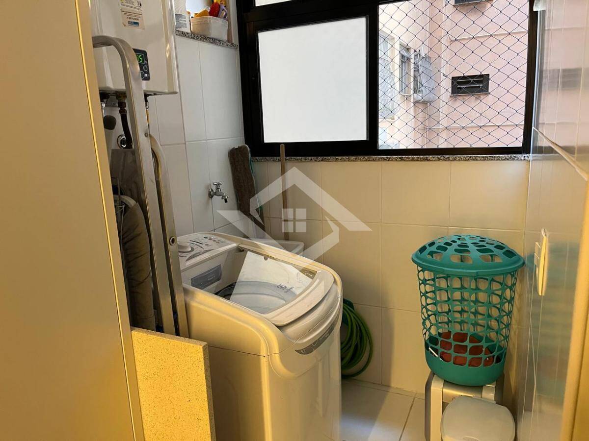 Apartamento à venda com 3 quartos, 94m² - Foto 5