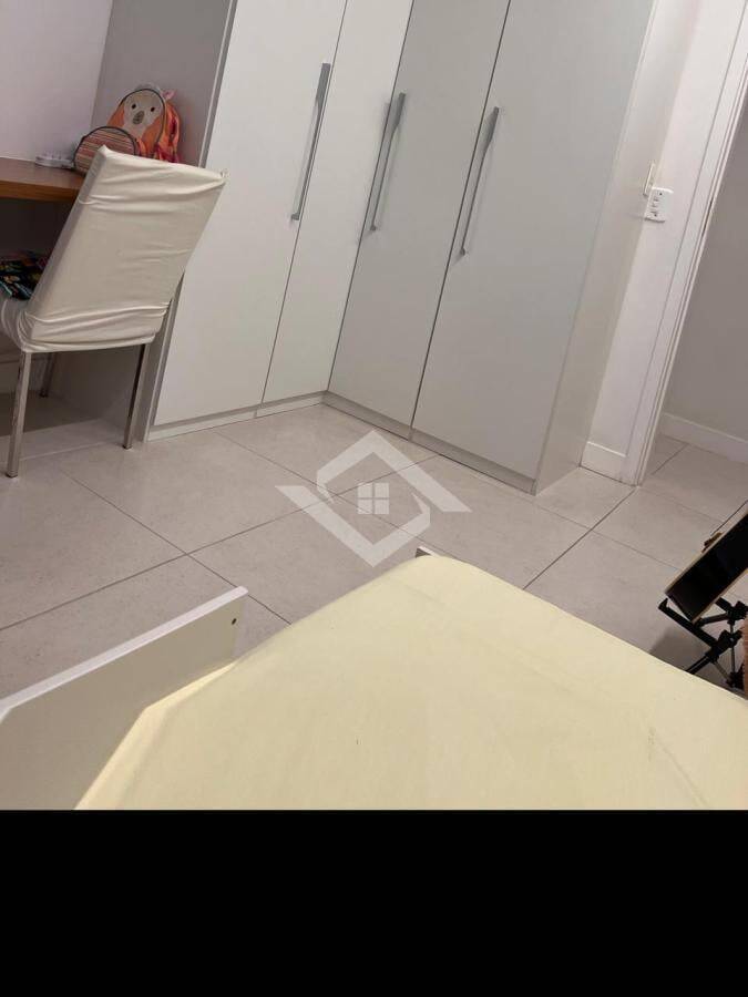 Apartamento à venda com 3 quartos, 94m² - Foto 28