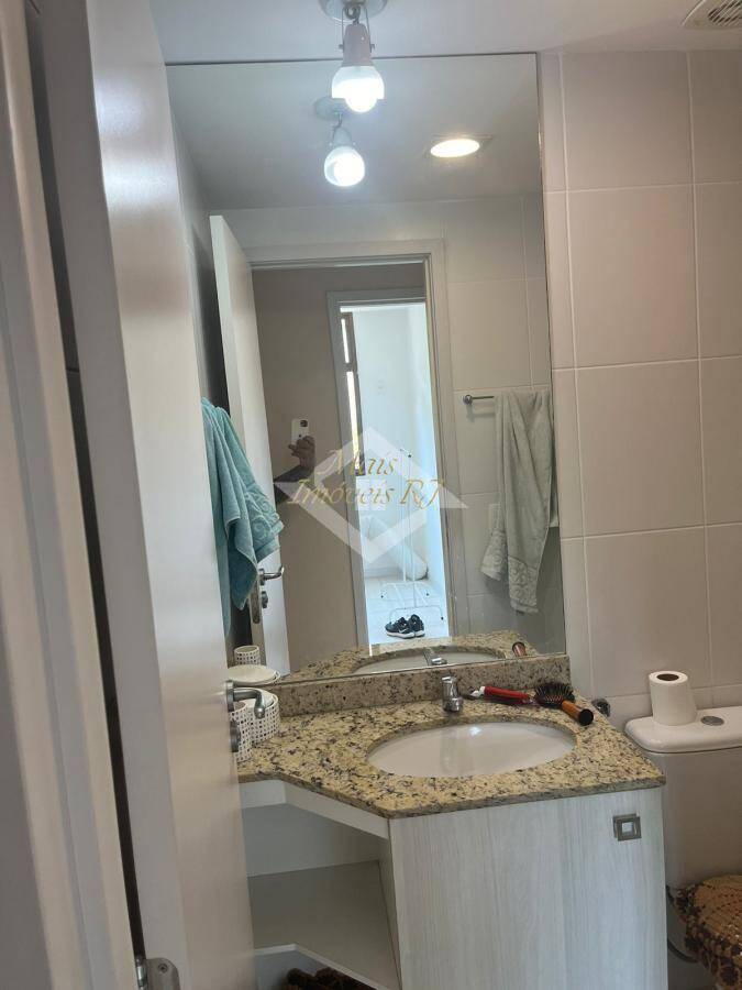 Apartamento à venda com 3 quartos, 85m² - Foto 11