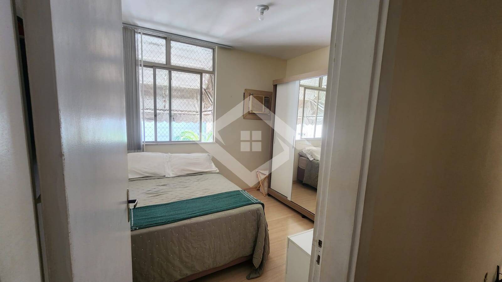 Apartamento para alugar com 3 quartos, 100m² - Foto 18