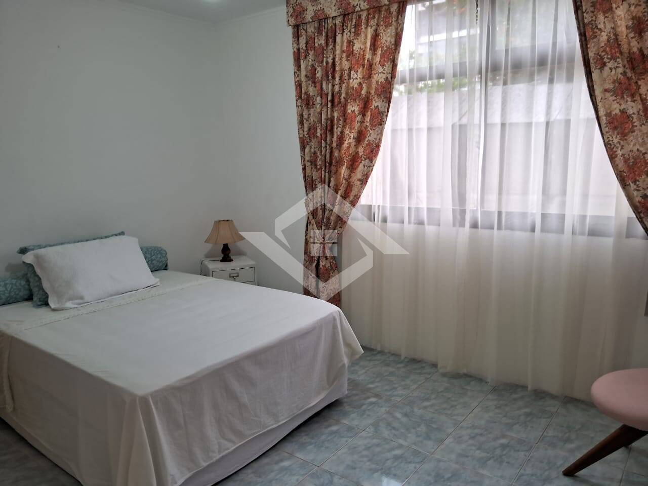 Apartamento à venda com 4 quartos, 250m² - Foto 27