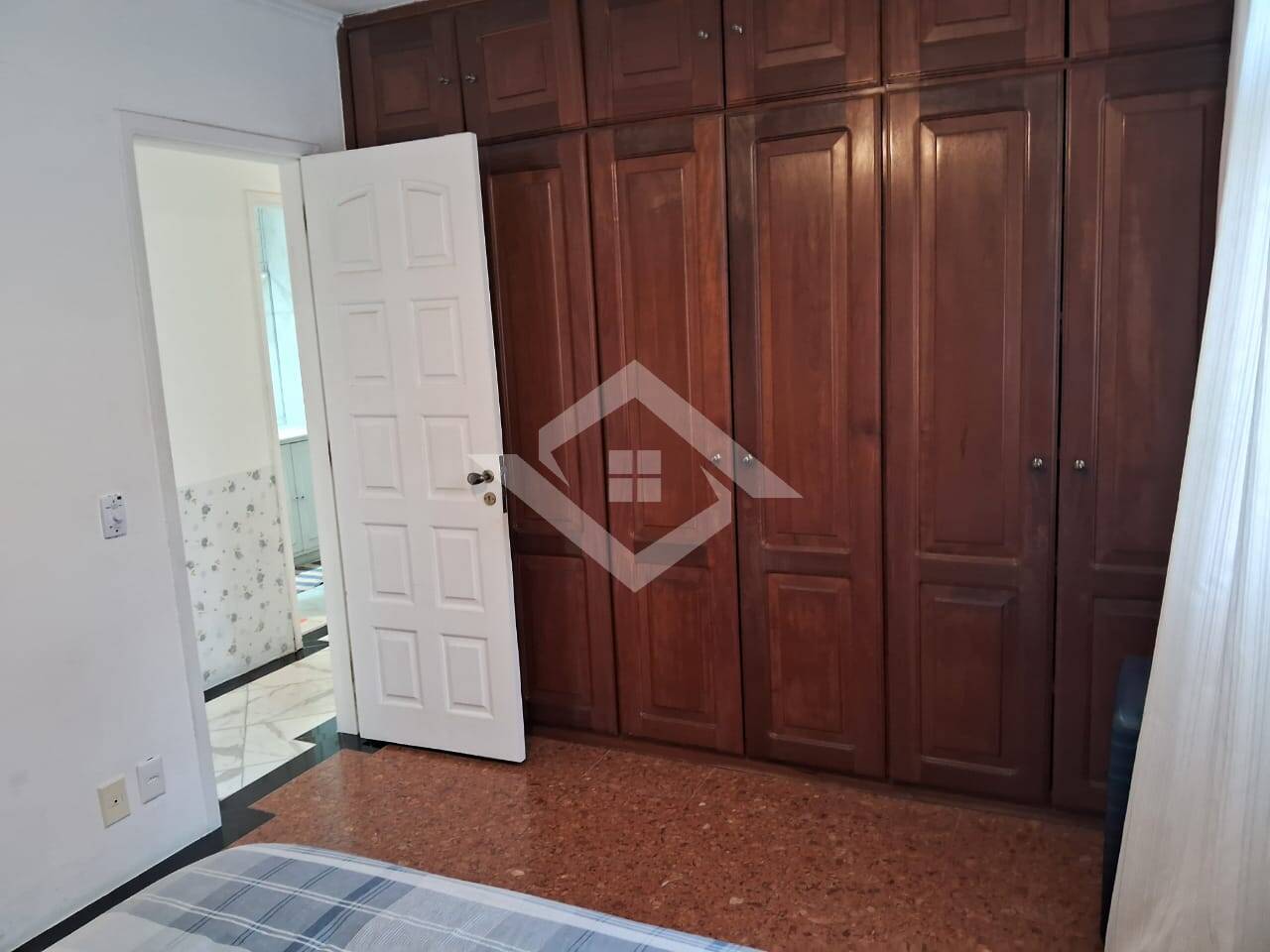 Apartamento à venda com 4 quartos, 250m² - Foto 30