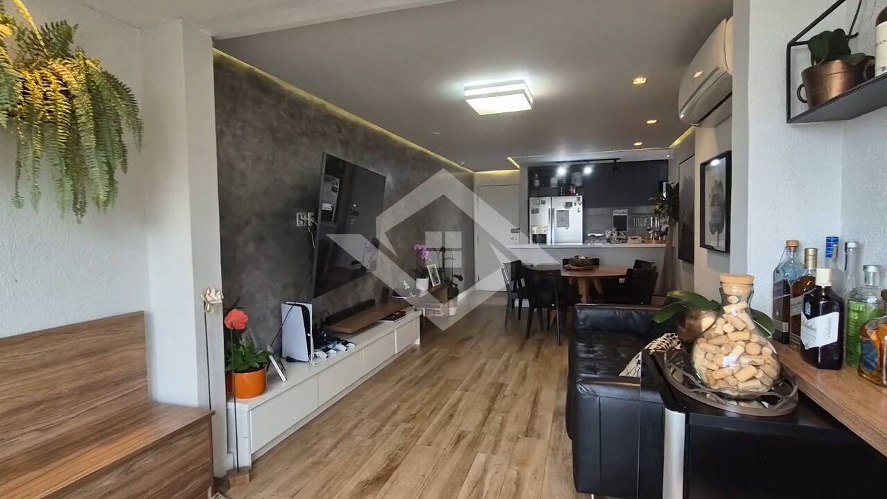 Apartamento à venda com 3 quartos, 84m² - Foto 5