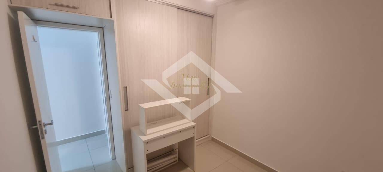 Casa à venda com 3 quartos, 180m² - Foto 18