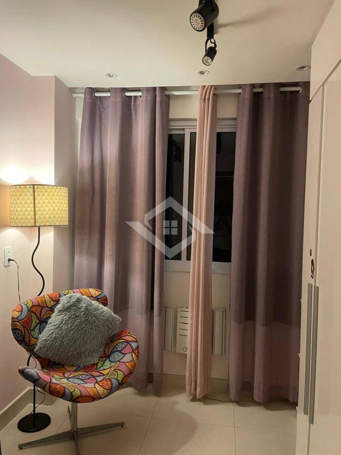 Apartamento à venda com 2 quartos, 58m² - Foto 20