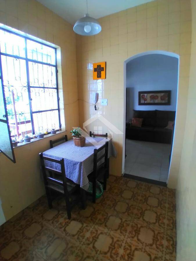 Casa à venda com 2 quartos, 150m² - Foto 18