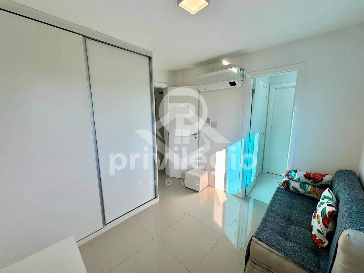 Casa à venda com 4 quartos, 160m² - Foto 13