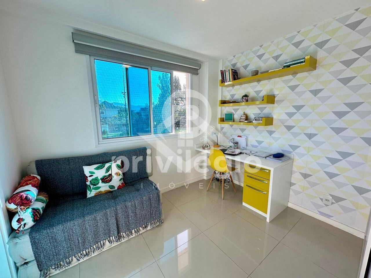 Casa à venda com 4 quartos, 160m² - Foto 14