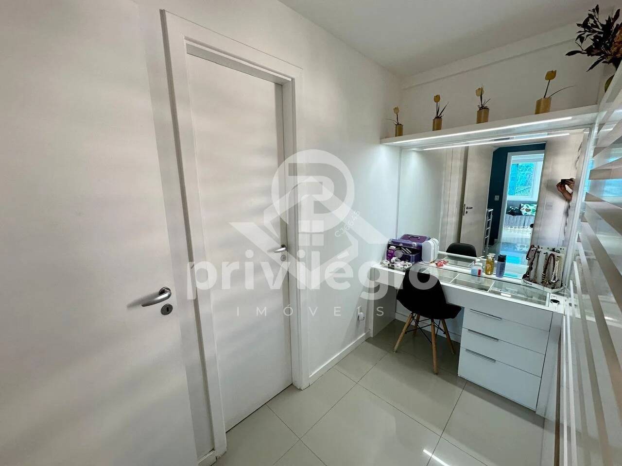 Casa à venda com 4 quartos, 160m² - Foto 30