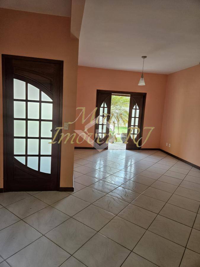 Casa à venda com 2 quartos, 100m² - Foto 20