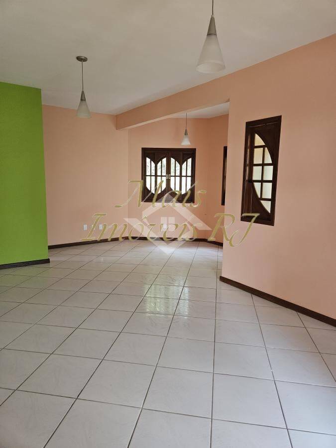 Casa à venda com 2 quartos, 100m² - Foto 21