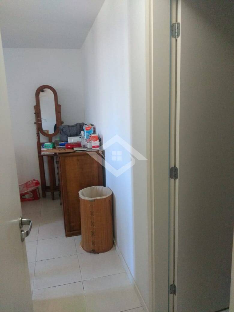 Apartamento à venda com 2 quartos, 65m² - Foto 22