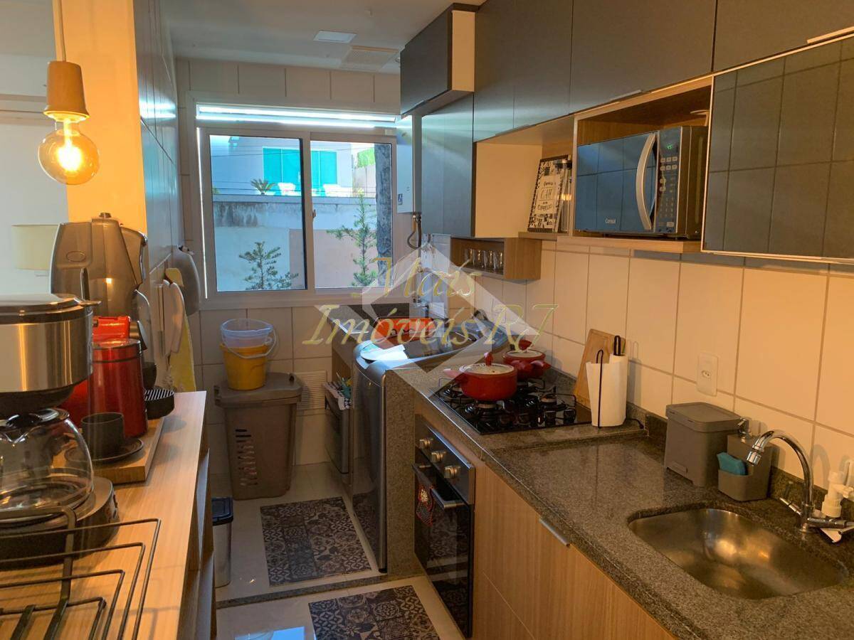 Apartamento à venda com 2 quartos, 60m² - Foto 17