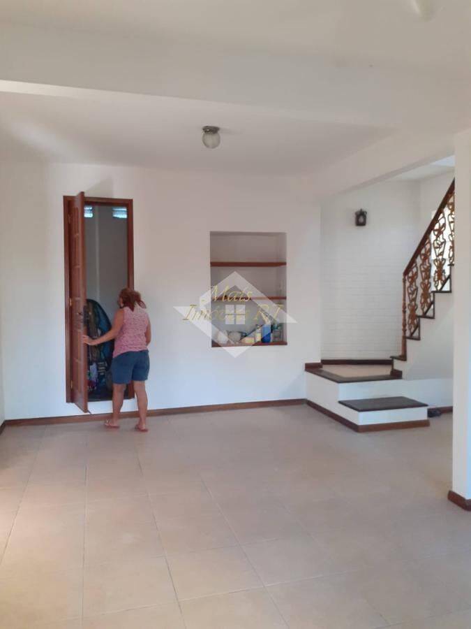 Casa à venda com 3 quartos, 173m² - Foto 14