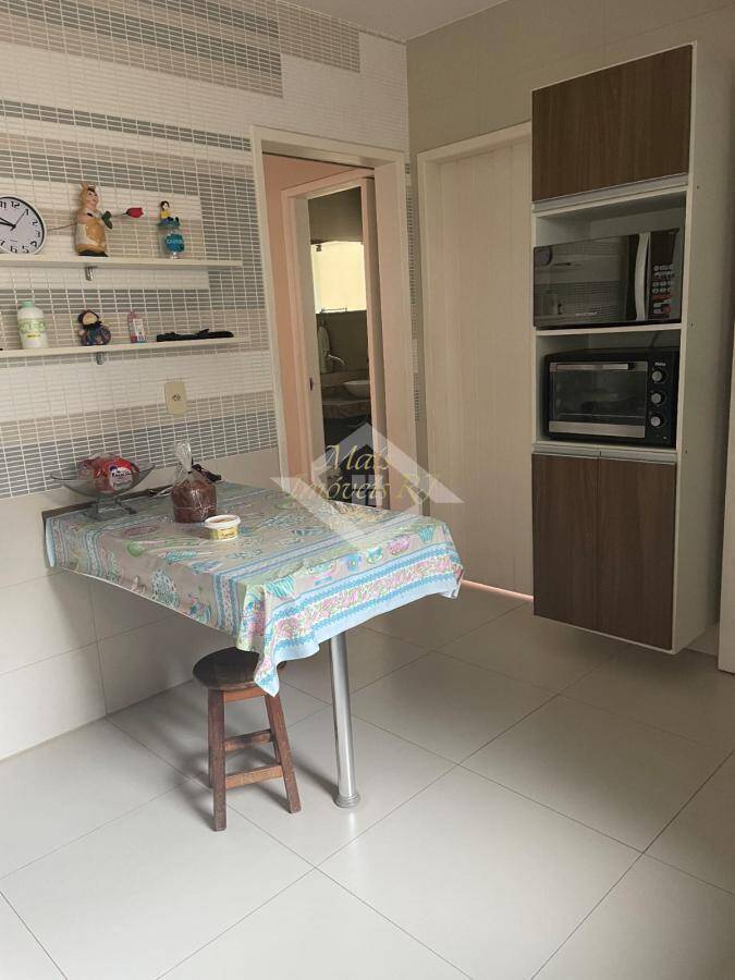 Casa à venda com 5 quartos, 740m² - Foto 16