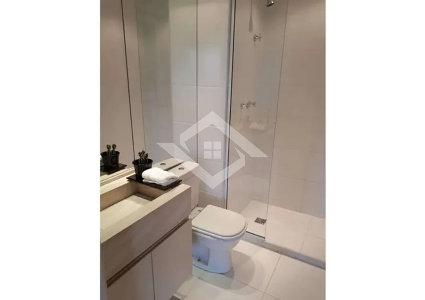 Apartamento à venda com 2 quartos, 64m² - Foto 4