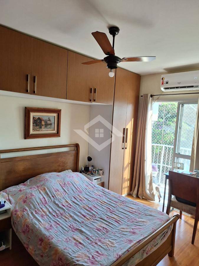 Apartamento à venda com 2 quartos, 72m² - Foto 5